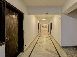 Hotel O Wamson, ξενοδοχείο σε Kālkāji Devi