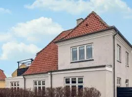 1 Bedroom Beautiful Apartment In Hundested