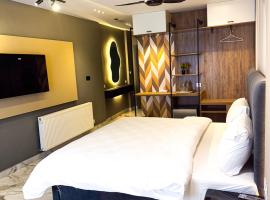 Metropole Hotel, hotell i Murree