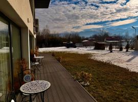 JAI GIRIDHARI، فندق في أفريغ