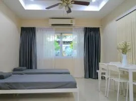 38 House Don Mueang Airport BTS Wat Phrasi