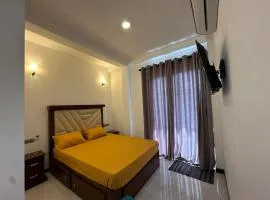 Andrew Transit Villa - Near Airport
