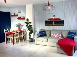 Stylish apartment on the seaside with a cozy garden