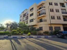 Business Suite Azzouzia-Fibre, BeIn & parking