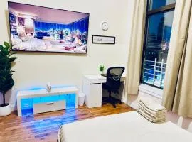 Ultra-Modern Luxury Room Executive Stay Near NYC