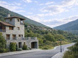 CASA GAVIN l Vistas l Terraza l Wifi l Parking, Hotel in Biescas