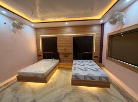 Govindam Palace, готель у місті Govardhan