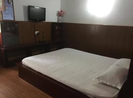 Moon Mist Resort, Hotel in Avathi