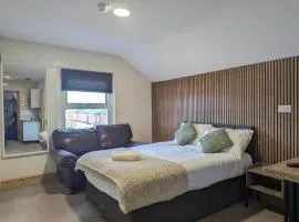 Inner-City Bedsits Flat 6 to 9