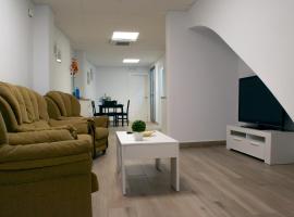 Suites TDJ Centro, hotell i Torredonjimeno