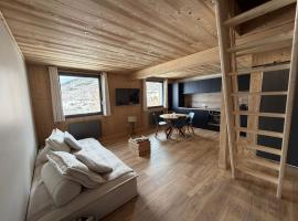 Appartement neuf esprit chalet, Calme et détente, hotel a Égat