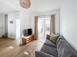 Seabreeze Retreat - Uk49968