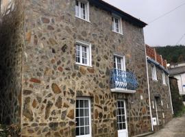 Casa da Carvalha - Ádela, hotel a Açor