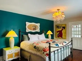 The Farmhouse Manor B&B