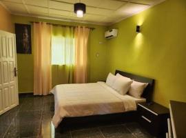 Giannas Home N Suites, hotel 