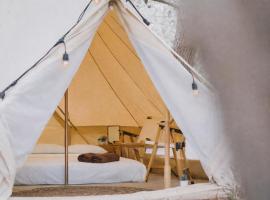 Secret View Glamp, camping de luxo em Alghero