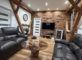 PS5, VR2, Logitech racing-Apartmán pod Chočom, hotell i Leštiny