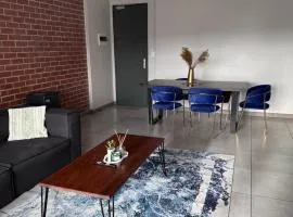 Large 3 Bedroom Apartment in Midrand, Waterfall City - More space than a hotel room - Ideal for families, groups and work trips - 15 Elizabeth Place