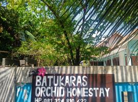 BATUKARAS Orchid Homestay, hótel í Batukaras