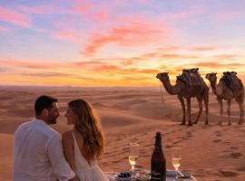 Royal Erg Chebbi Luxury Camp, Hotel in Hassilabied