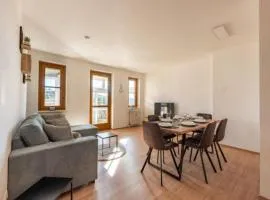 Komfortable 2 BR Ferienwohnung direkt in Riegersburg Ruhe & Genuss