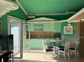 Apartments Nikitenko Meljine, hotel in Meljine