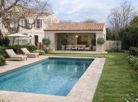 Domaine de la batelle, מלון בארל