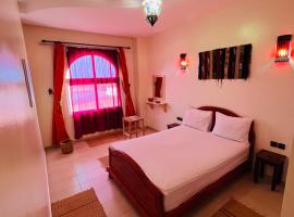 Kenzi Guest House & Terrace, hotel di Mirleft