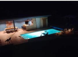 Le clos Du Roc Rouge, hotel din Castels