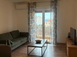 Appartement T3 plein centre bord de mer