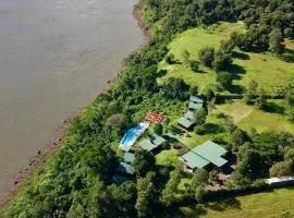 Tupa Lodge Selva y Rio