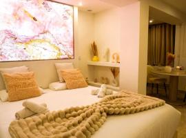 Welcome to Hidden Spa, hotel din Wissous