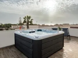 Vista Mare House Jacuzzi Privata a 100m dalla Spiaggia