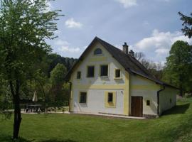 Holiday Home in natürlicher Umgebung by Interhome, Hotel in Dědov