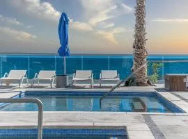 Splash in The New Lazy River and Sleep In Luxury Encantame Towers Velero 303
