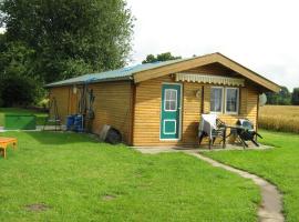 Holiday Home Blockhaus für fünf Personen by Interhome, Hotel in Sudwalde