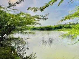 Lake View KIRINDA