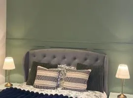 One-Bedroom With Private Entrance