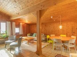 Apartment Chesa Tscheppa 2 by Interhome