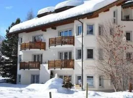 Apartment Chesa Semnadur H8 by Interhome