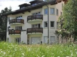 Apartment Chesa Semnadur H5 by Interhome