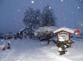 Ferienhaus-Römerthurm, hotel a Schöder