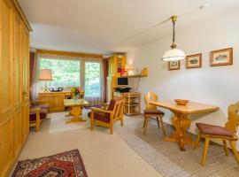 Apartment Studio Genziana by Interhome – hotel w mieście Maloja