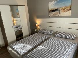 Apartment Sonnige Ferienwohnung mit großem Garten by Interhome, готель у місті Гарлезіль