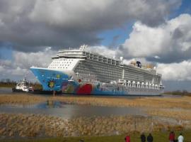 Holiday Home Haus Am Emsdeich by Interhome, hotel en Weener