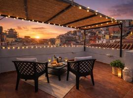 Rooftop Panoramic Terrace Historic Center Bosa BBQ, hotel en Bosa