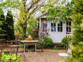 Apartment Gemütliche Wohnung in Bracht mit Garten by Interhome