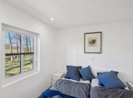 Apartment Zauberwald Fewo mit eigenem Eingang by Interhome, Hotel in Schneverdingen