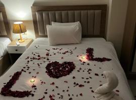 Grand Hotel Pyramid View, hotel en El Cairo