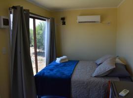 BarLeyka Hostal, hotel i La Estrella